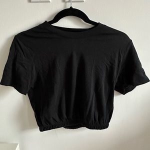 Aritzia Wilfred Cropped Tee